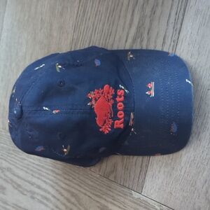 Roots Kids Hat with Kayakers Pattern